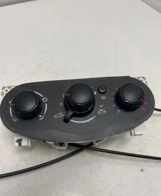 Renault Twingo III Climate control unit 00862900 CW117003