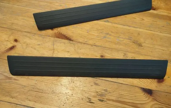 Mazda 3 II Front sill trim cover BBP3687E0 K3006