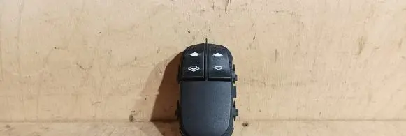 Ford Focus Electric window control switch YS4T14529AA 03162310 K808X