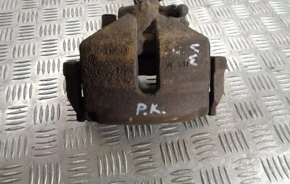 Volkswagen PASSAT B7 Front brake caliper VL581