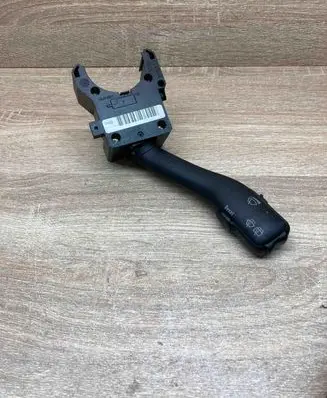Volkswagen Golf IV Wiper control stalk 4B0953503H
