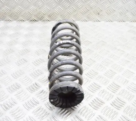 Hyundai Kona I Rear coil spring 55330K4000