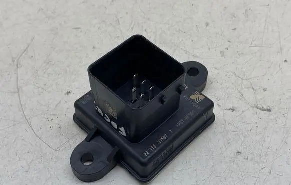 Ford Focus Glow plug pre-heat relay JX6112B533AB