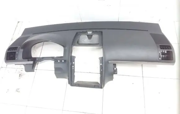 Volkswagen Touran I Dashboard 1T1857181