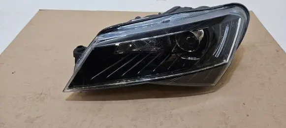Skoda Superb B8 (3V) Headlight/headlamp 3V1941017B