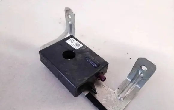 BMW 3 F30 F35 F31 Antenna control unit 923091104 10859410