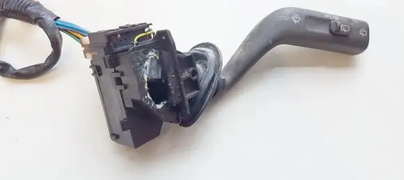 Volvo S40, V40 Wiper control stalk