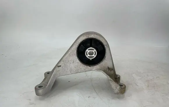 Renault Megane E-Tech Gearbox mount 