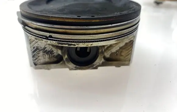 Subaru Impreza IV Piston K598M995AP