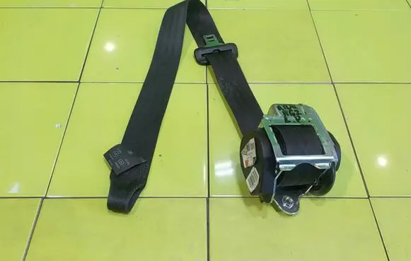 Volvo C70 Front seatbelt 603254400 BEZPIECZENSTWA