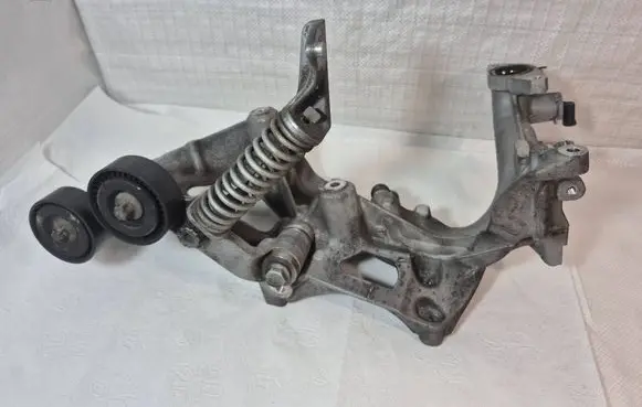 Generator/alternator bracket