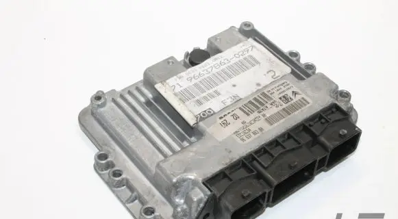 Peugeot 207 Engine control unit/module 9663786380
