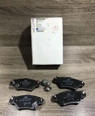 Opel Zafira A Brake pads (rear) 9195147 1605037