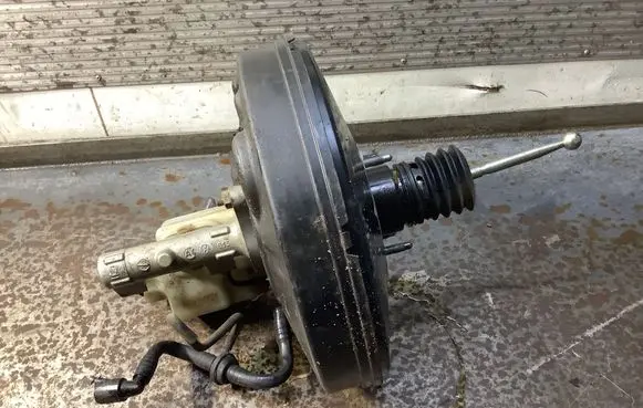 Volkswagen Caddy Brake booster 1T1614105G 03787421024