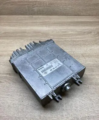 Volkswagen PASSAT B5 Engine control unit/module ECU 028906021EG 0281001557