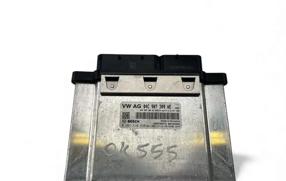 Volkswagen Polo V 6R Engine control unit/module ECU 04C907309AE 0261S10530