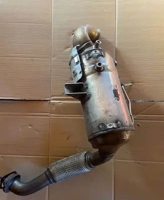 Ford Focus Catalyst/FAP/DPF particulate filter AV615H270LB 20110916B