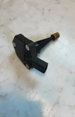 Audi A6 S6 C7 4G Oil level sensor 03C907660Q 6PR01041803
