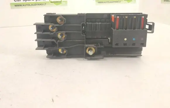 Mercedes-Benz E W211 Fuse box set DALISID3639 2115452601 A2115452601