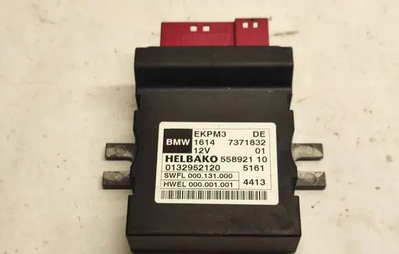 BMW 5 F10 F11 Fuel injection pump control unit/module 7371832 737183201
