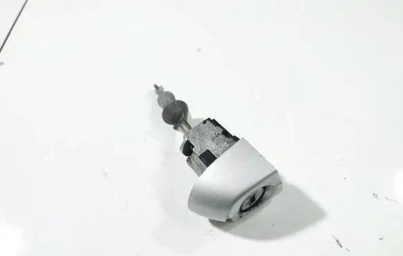 BMW 3 E90 E91 Front door lock (next to the handle) 
