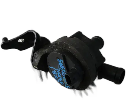 Audi A3 S3 8V Electric auxiliary coolant/water pump 5Q0121599