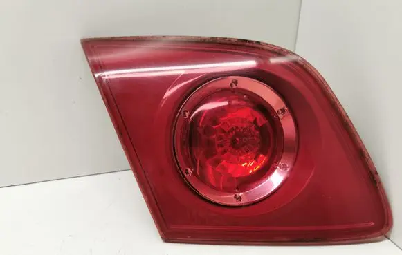 Mazda 3 I Tailgate rear/tail lights P2913