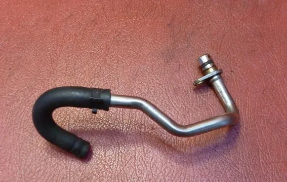BMW 1 F20 F21 Turbo turbocharger oiling pipe/hose
