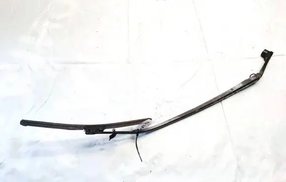 Mazda CX-7 Front wiper blade arm