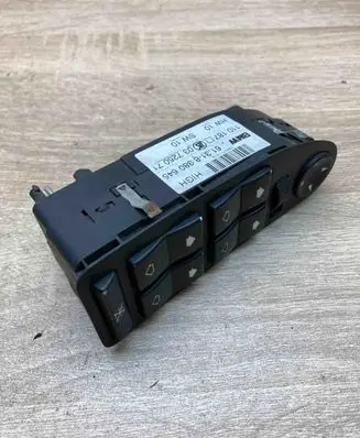BMW 5 E39 Electric window control switch 8380645 110187