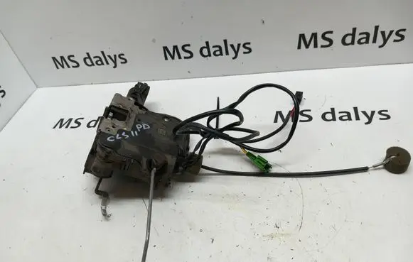 Mercedes-Benz CLS C219 Front door lock A2197201035 2197201035