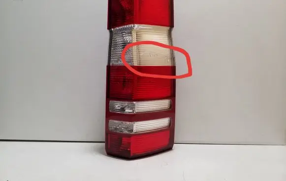 Rear/tail lights