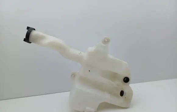 Ford Mondeo Mk III Windshield washer fluid reservoir/tank 1S7113K163