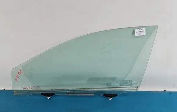 Toyota Corolla E160 E170 Front door window glass four-door IMPRK1591569