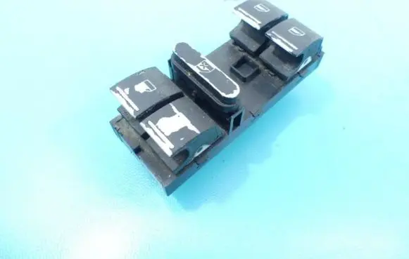 Volkswagen Touareg I Electric window control switch 7L6959857A IMPRK1107887