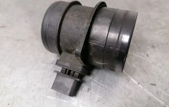 Audi A6 S6 C6 4F Mass air flow meter 0281002735 03G906461C