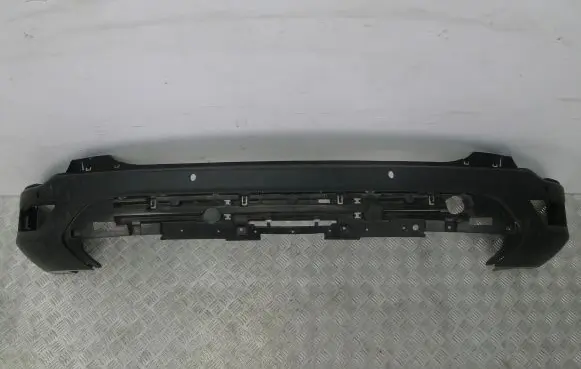 Front bumper lip