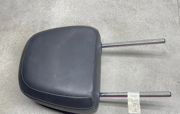 Opel Mokka Front seat headrest 