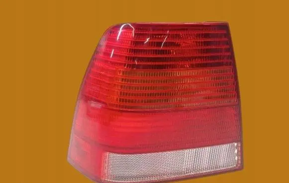 Volkswagen Bora Rear/tail lights 1J5945257