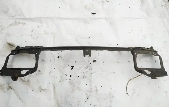 Renault Espace III Radiator support slam panel