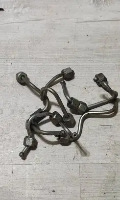 Mercedes-Benz A W176 Fuel injector supply line/pipe 