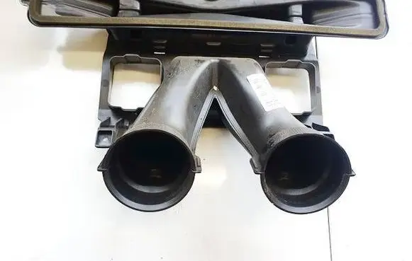 Ford Mondeo MK IV Air intake duct part 7S7118A613AB
