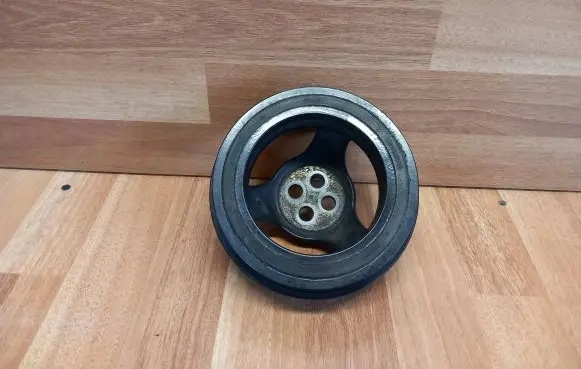 Mercedes-Benz C W204 Crankshaft pulley A6510300803 201613G0 METALDYNE