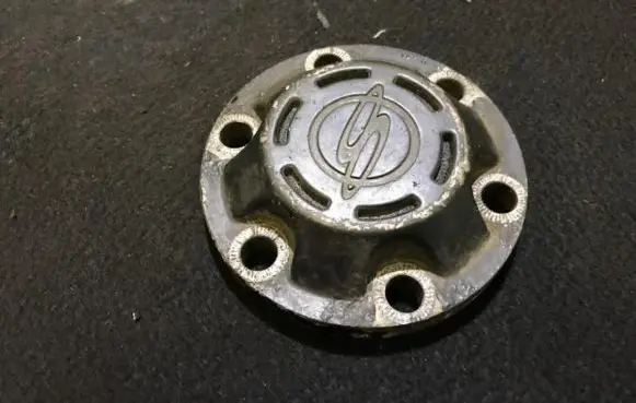 SsangYong Musso Original wheel cap
