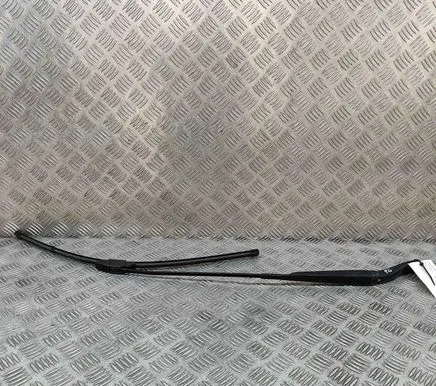Renault Master III Windshield/front glass wiper blade 8200734777