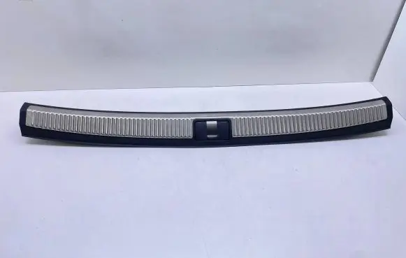 Audi A4 S4 B7 8E 8H Trunk/boot sill cover protection 8E9864483C