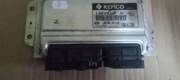 Hyundai Getz Engine control unit/module 9030930542F 3910622140 TBE4I30