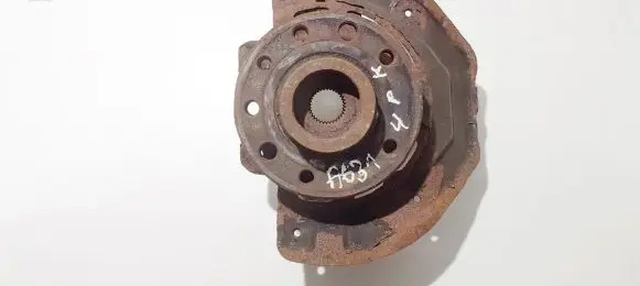 Opel Vectra B Front wheel hub