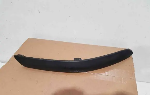Nissan Almera N16 Front bumper corner part panel trim 620744M540
