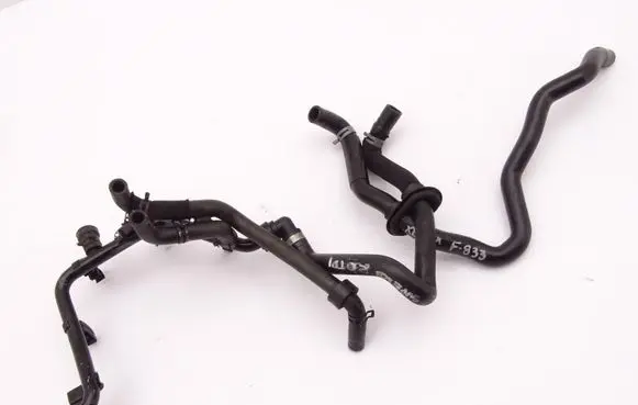 Skoda Fabia Mk1 (6Y) Engine coolant pipe/hose 3U0121157A